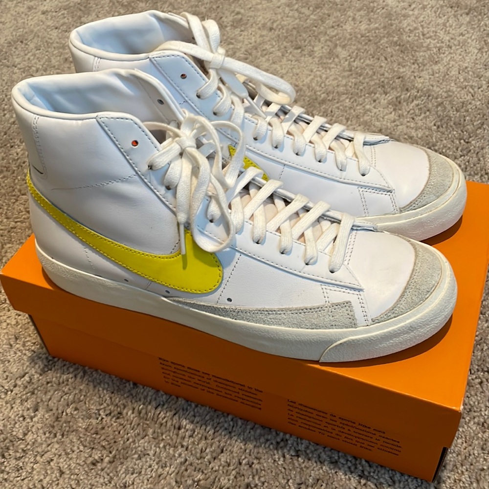 Nike Blazer Mid 77 Vintage Sz. 9.5